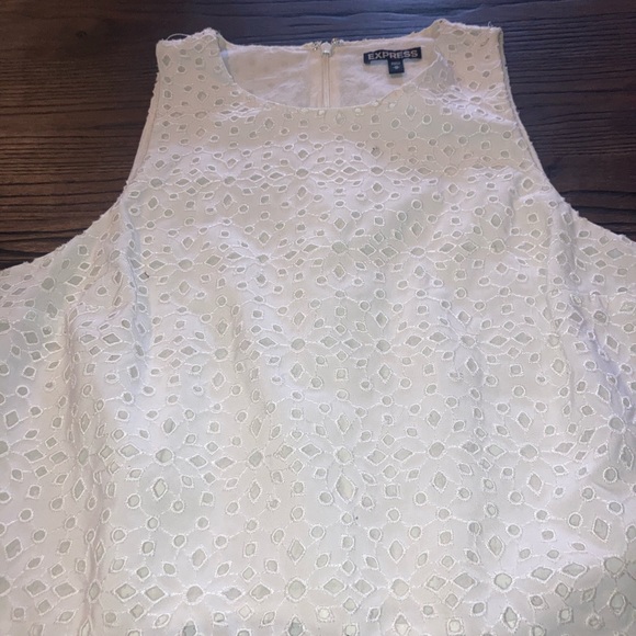 Express White Sleeveless Blouse - Picture 4 of 11